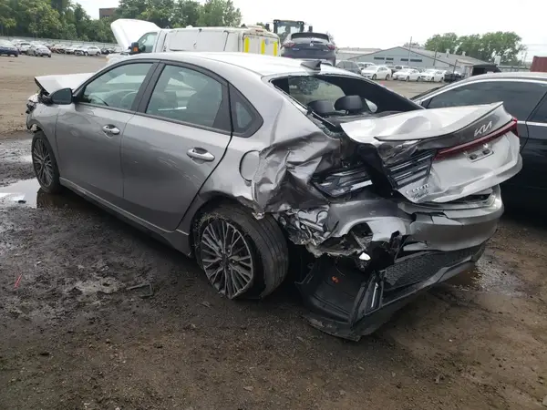 3KPF54AD7PE543464 2023 KIA FORTE - Image 2