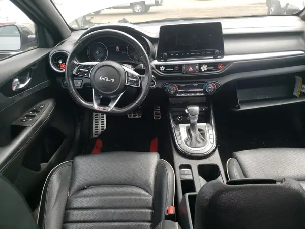 3KPF54AD7PE543464 2023 KIA FORTE - Image 8
