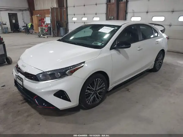 3KPF54AD7PE549829 2023 KIA FORTE - Image 2