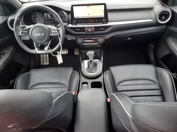3KPF54AD7PE559292 2023 KIA FORTE - Image 8