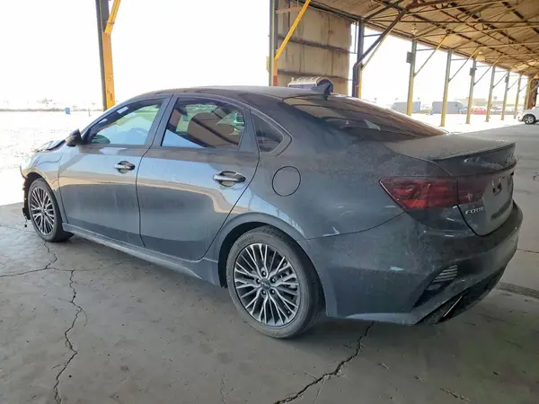 3KPF54AD7PE560961 2023 KIA FORTE - Image 2