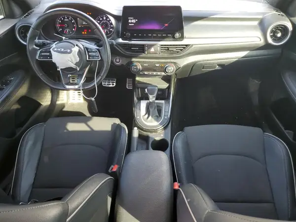 3KPF54AD7PE564170 2023 KIA FORTE - Image 8