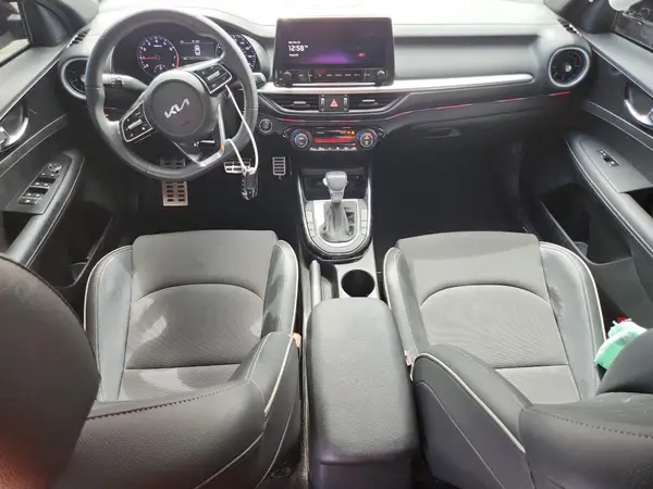 3KPF54AD7PE566923 2023 KIA FORTE - Image 8