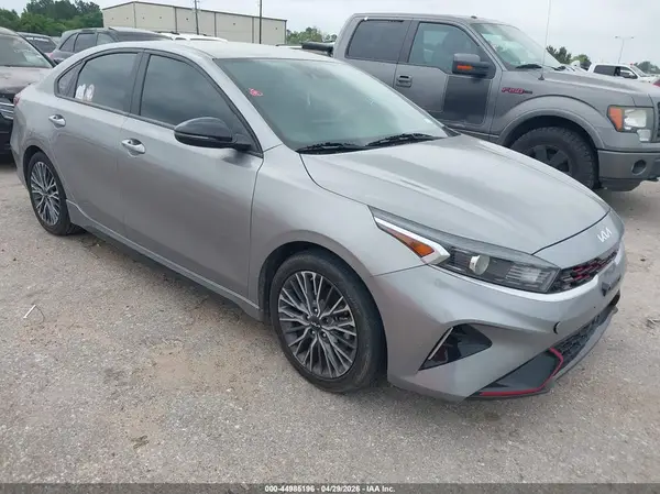 3KPF54AD7PE593085 2023 KIA FORTE - Image 1