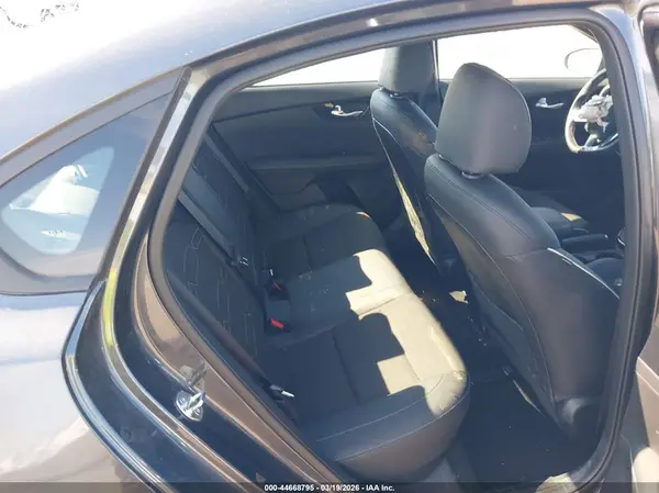 3KPF54AD7PE597699 2023 KIA FORTE - Image 8
