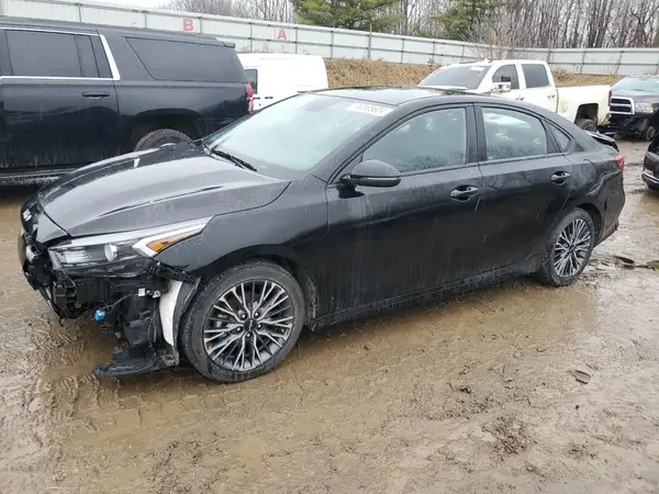 3KPF54AD7PE601752 2023 KIA FORTE - Image 1