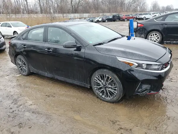 2023 KIA FORTE COPART lot 86165604 auction photo 4