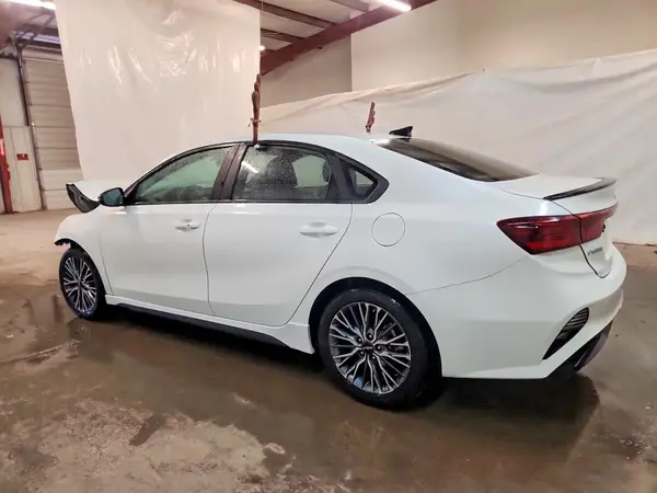 3KPF54AD7PE602156 2023 KIA FORTE - Image 2