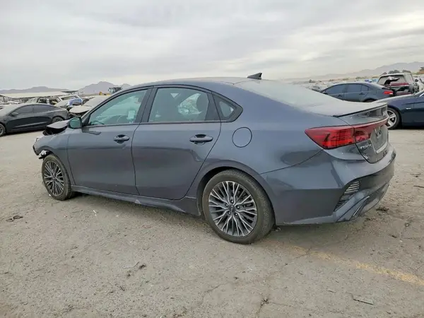 3KPF54AD7PE606613 2023 KIA FORTE - Image 2