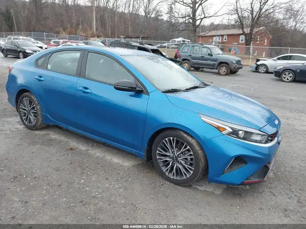 3KPF54AD7PE617448 2023 KIA FORTE - Image 1