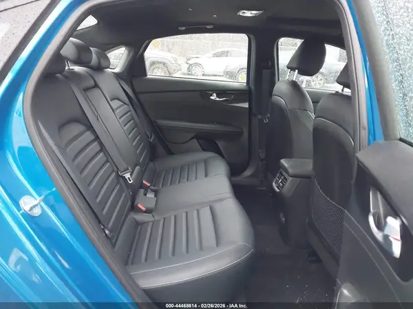 3KPF54AD7PE617448 2023 KIA FORTE - Image 8