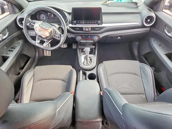 3KPF54AD7PE622777 2023 KIA FORTE - Image 8