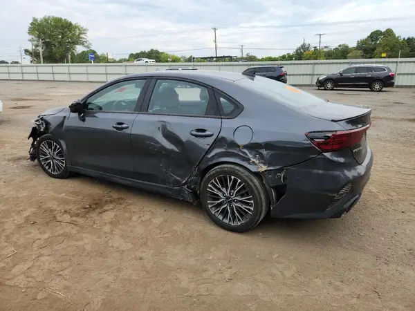 3KPF54AD7PE638736 2023 KIA FORTE - Image 2