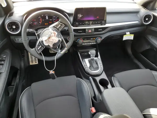 3KPF54AD7PE643435 2023 KIA FORTE - Image 8