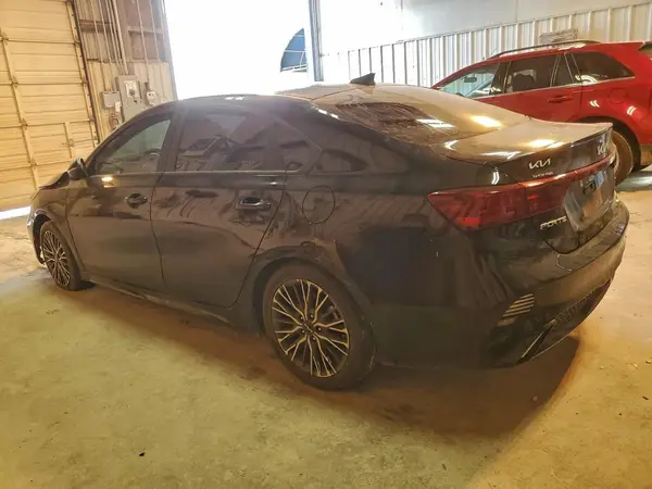 3KPF54AD7PE645735 2023 KIA FORTE - Image 2