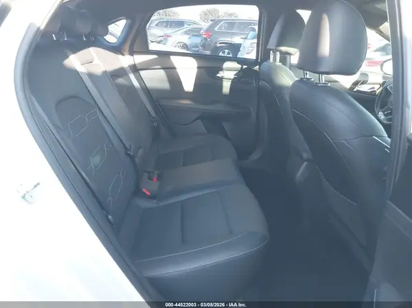 3KPF54AD7PE649719 2023 KIA FORTE - Image 8