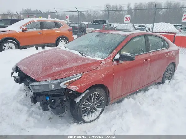 3KPF54AD7PE652233 2023 KIA FORTE - Image 2
