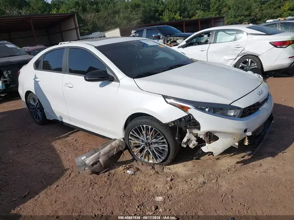 3KPF54AD7PE656976 2023 KIA FORTE - Image 1