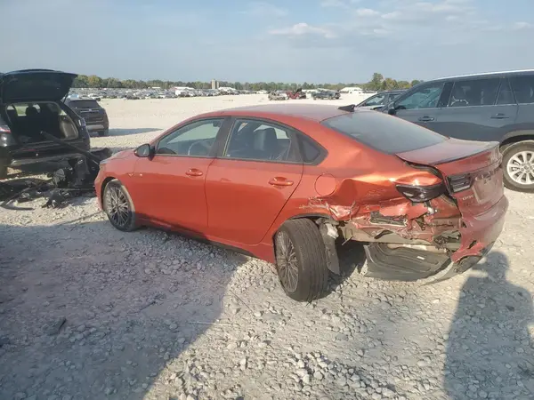 3KPF54AD7PE660719 2023 KIA FORTE - Image 2
