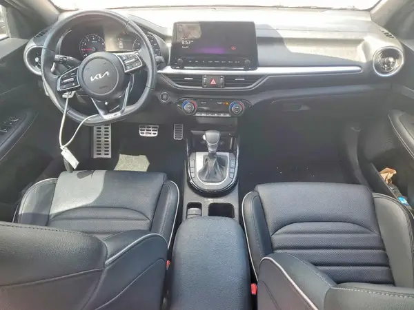3KPF54AD7PE662857 2023 KIA FORTE - Image 8
