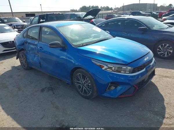 3KPF54AD7PE663460 2023 KIA FORTE - Image 1