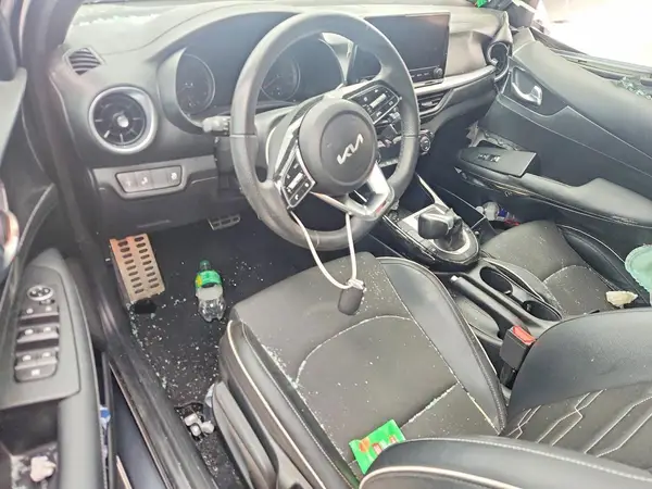 3KPF54AD7PE664933 2023 KIA FORTE - Image 8