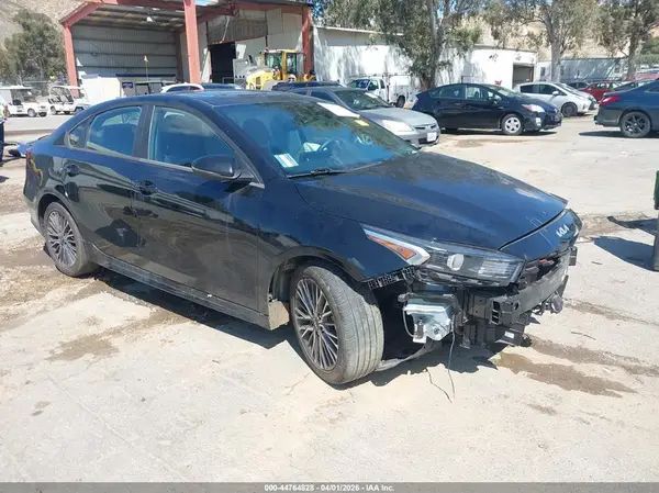 3KPF54AD7PE666455 2023 KIA FORTE - Image 1