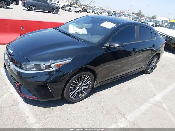 3KPF54AD7PE679464 2023 KIA FORTE - Image 2