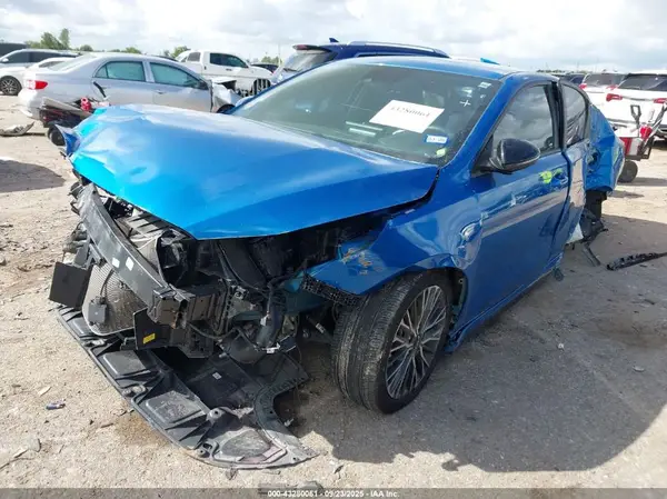 3KPF54AD7PE684079 2023 KIA FORTE - Image 2