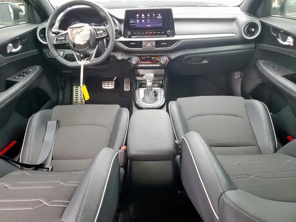 3KPF54AD7PE684308 2023 KIA FORTE - Image 8