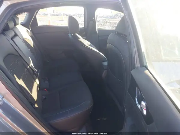 3KPF54AD7RE693321 2024 KIA FORTE - Image 8