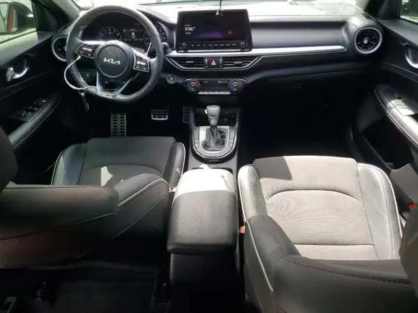3KPF54AD7RE698437 2024 KIA FORTE - Image 8