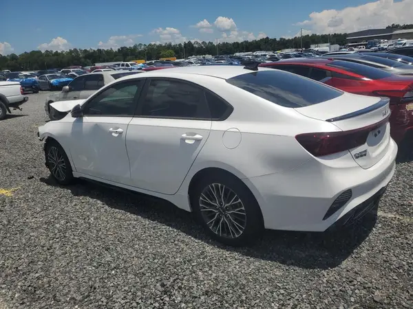 3KPF54AD7RE701692 2024 KIA FORTE - Image 2