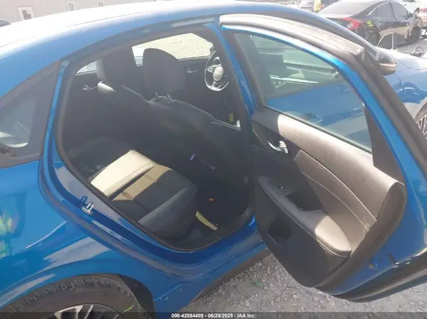 3KPF54AD7RE703569 2024 KIA FORTE - Image 8