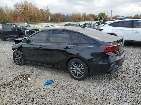 3KPF54AD7RE707007 2024 KIA FORTE - Image 2