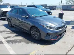 3KPF54AD7RE712465 2024 KIA FORTE
