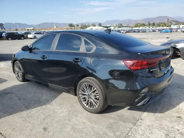 3KPF54AD7RE714670 2024 KIA FORTE - Image 2