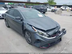 3KPF54AD7RE715043 2024 KIA FORTE