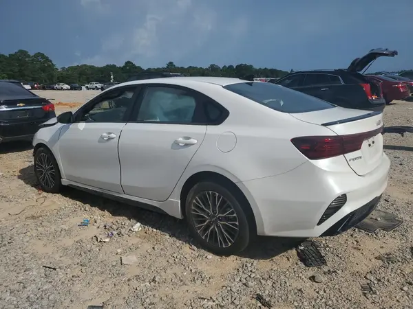 3KPF54AD7RE716161 2024 KIA FORTE - Image 2