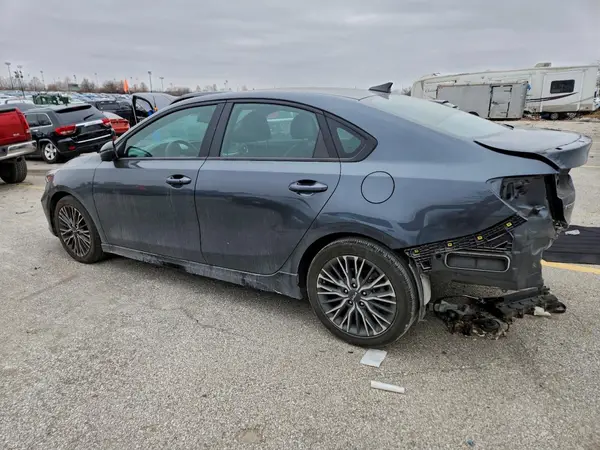3KPF54AD7RE720954 2024 KIA FORTE - Image 2