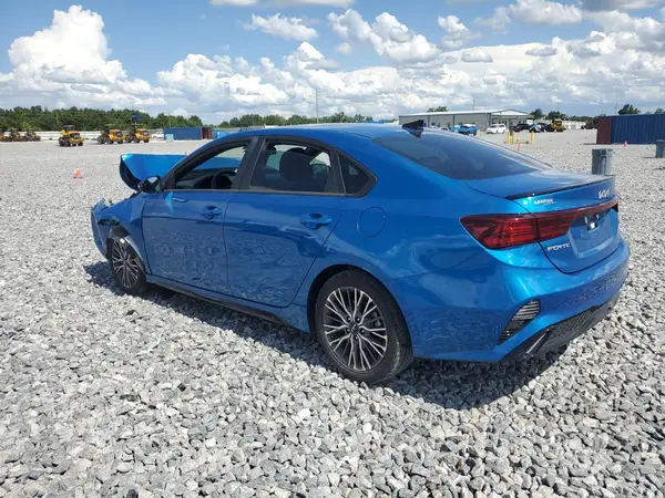 3KPF54AD7RE721456 2024 KIA FORTE - Image 2