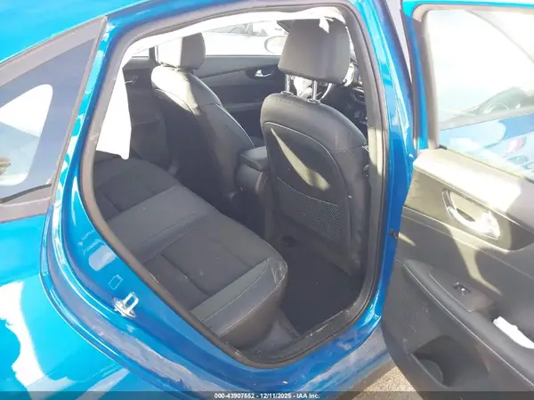 3KPF54AD7RE727130 2024 KIA FORTE - Image 8