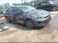 3KPF54AD7RE727189 2024 KIA FORTE