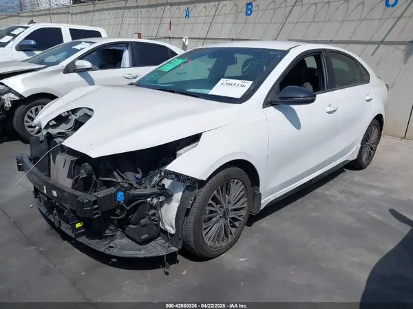 3KPF54AD7RE730593 2024 KIA FORTE - Image 2