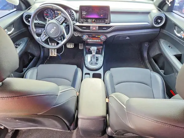 3KPF54AD7RE734823 2024 KIA FORTE - Image 8