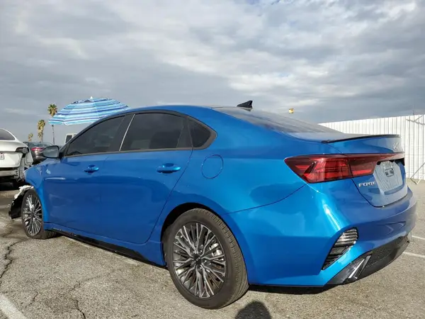 3KPF54AD7RE737253 2024 KIA FORTE - Image 2