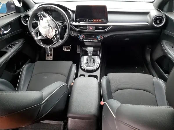3KPF54AD7RE737253 2024 KIA FORTE - Image 8
