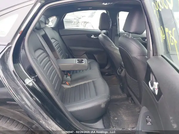 3KPF54AD7RE739648 2024 KIA FORTE - Image 8