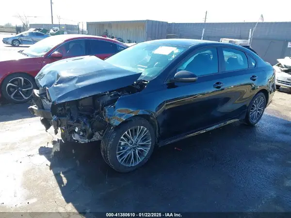 3KPF54AD7RE747328 2024 KIA FORTE - Image 2