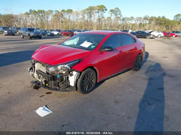 3KPF54AD7RE770429 2024 KIA FORTE - Image 2